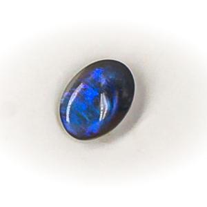 Rare opale noire et cristal