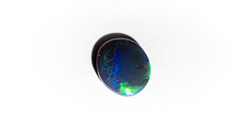 opale-noire-verte-bleue-00233