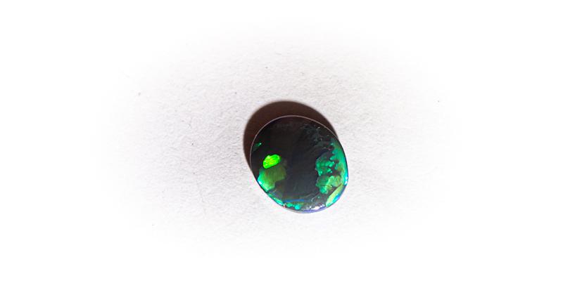 opale-noire-verte-bleue-00243