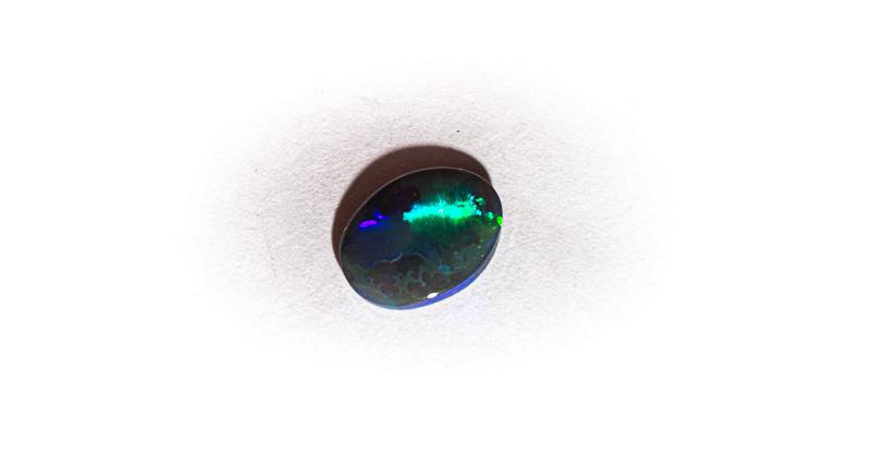 opale-noire-verte-bleue-00244